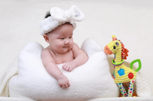 长春宝宝几个月翻身